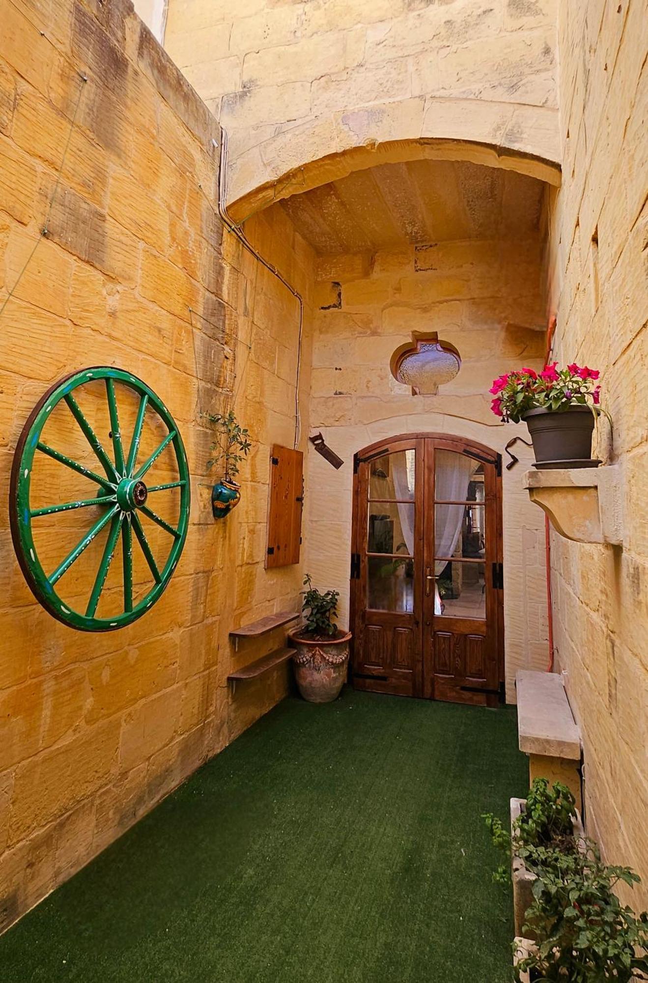 Ta Katrina 3 Bedroom Farm House Xagħra Kültér fotó